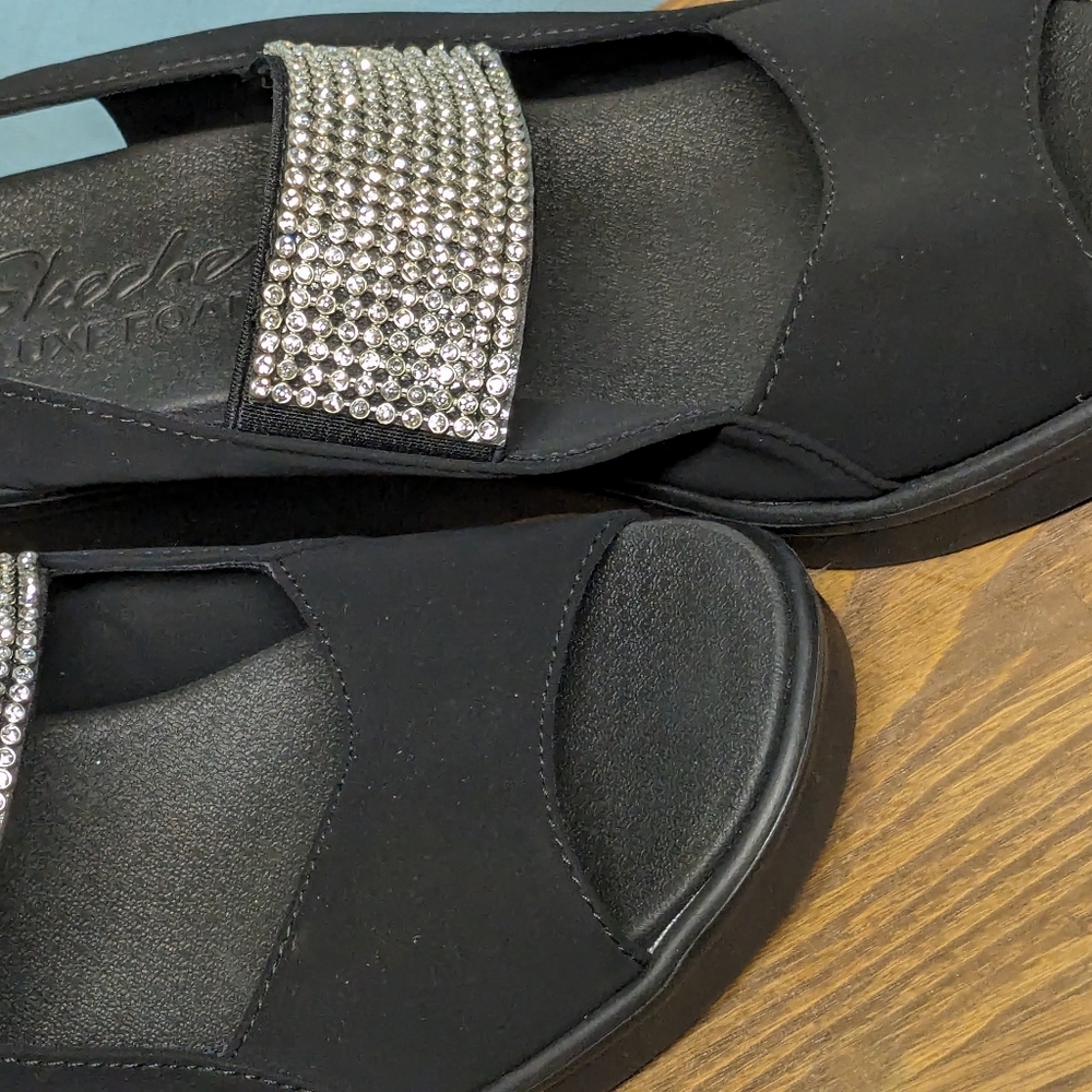 Skechers Slingback Wedge Sandal w/ Bling